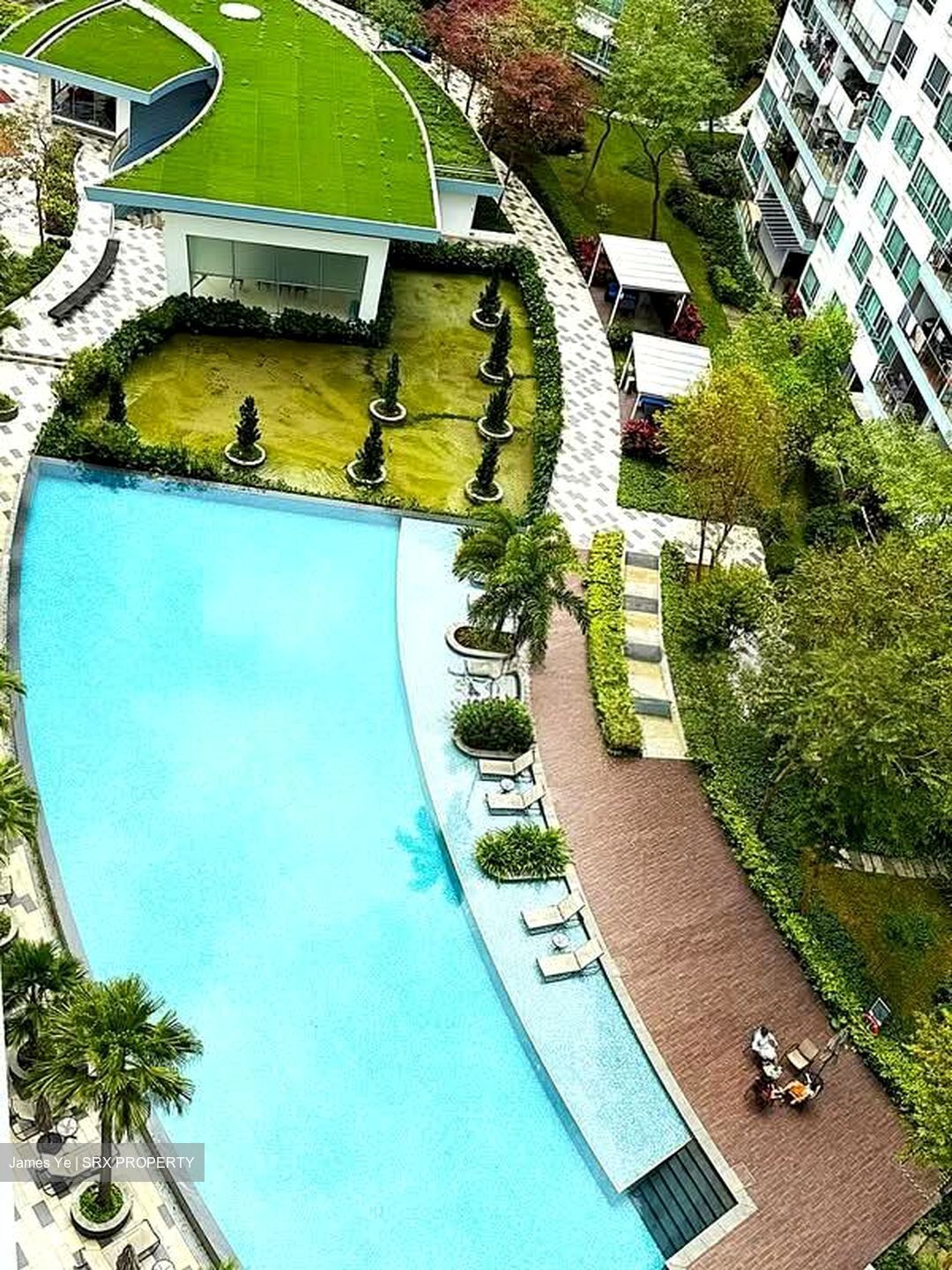Waterfront Waves (D16), Condominium #581754891